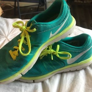 Nike Flex 2014 Run Tennis shoes